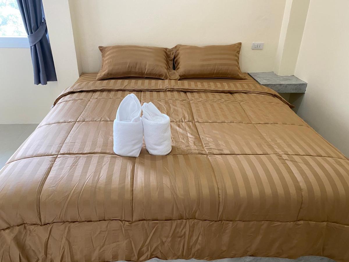 Budchui Guesthouse Тау Экстерьер фото